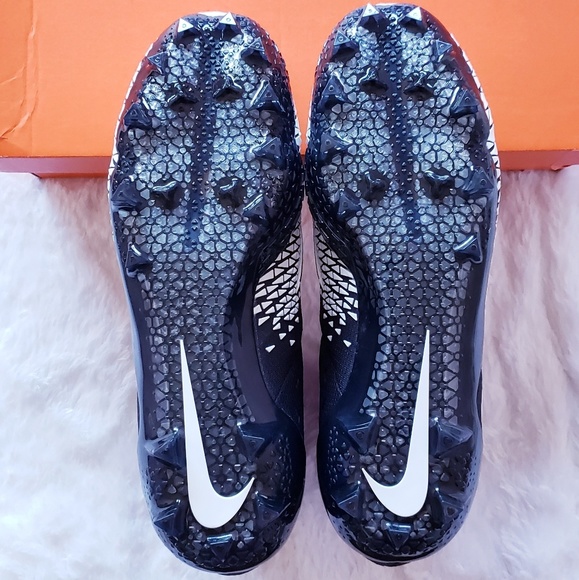 Football Cleats: Nike Zoom Savage Force Elite TD - Picture 2 of 8